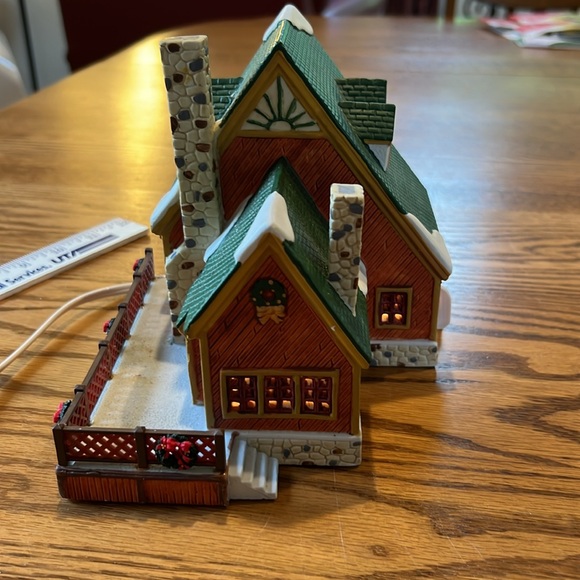 Lemax Sunrise Coffee House porcelain lighted house from 1998 - Picture 5 of 7